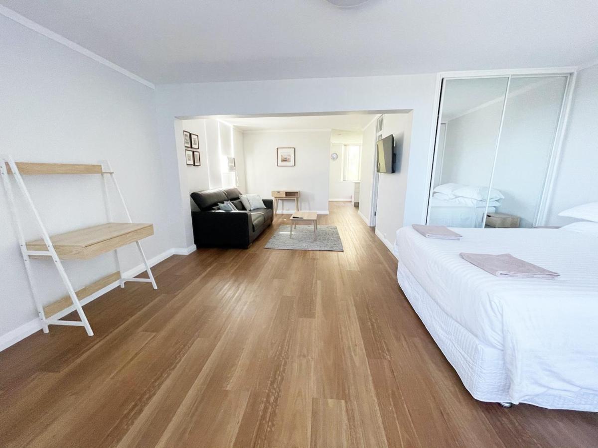 Studio 101 - First Floor Fremantle Studio Apartment エクステリア 写真